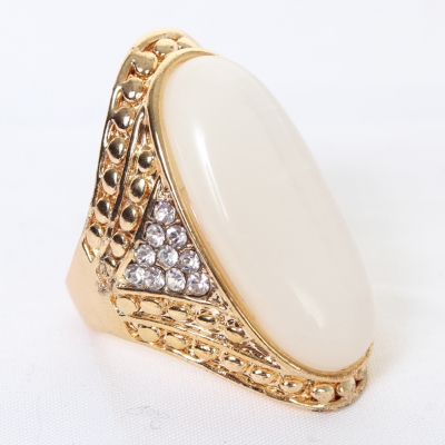 Edelstahl Ring großer ovaler glï¿½nzender Stein Modeschmuck Luxus Gr. 15,5 - 2