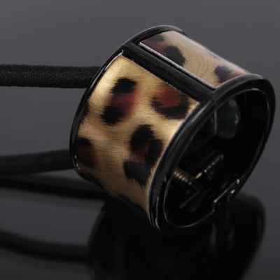 Haarringe mit Leoparden Mustern Modell 2