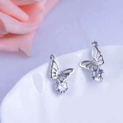 Schmetterling Ohrringe in der Farbe Silber
