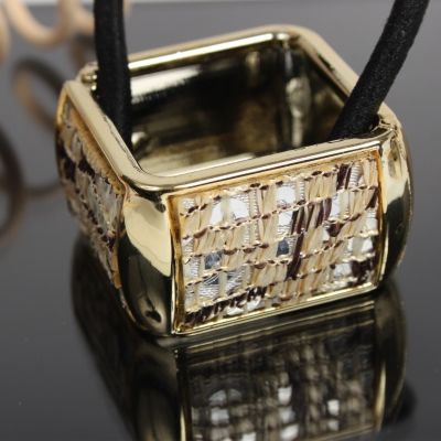 Haarring Quadratisch Strickmuster in der Farbe Weiß - Weiß