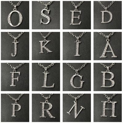 Halskette mit Strass Buchstaben Anhänger Buchstabe U - 1