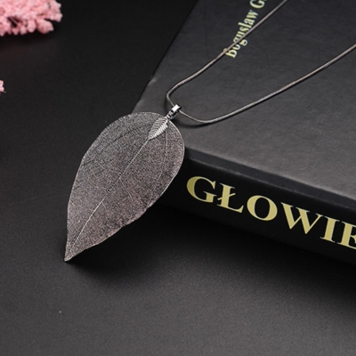 Luxus Einzigartige Blatt Halskette Boho Filigran verarbeitet Leaf Schwarz - 3