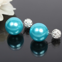 Schöne Doppelseitige Ohrringe in Türkis